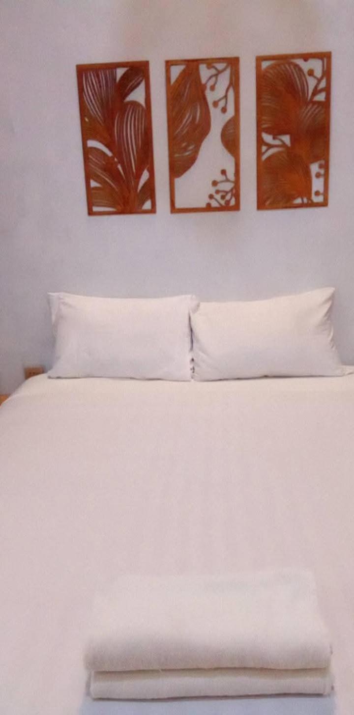 Cemare Cottage Lembar  Habitación foto